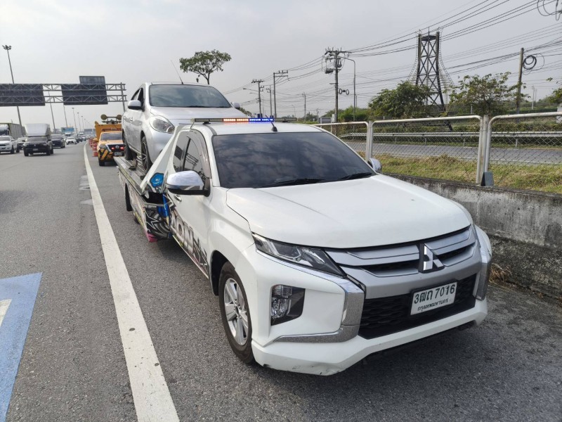 1000023889-4